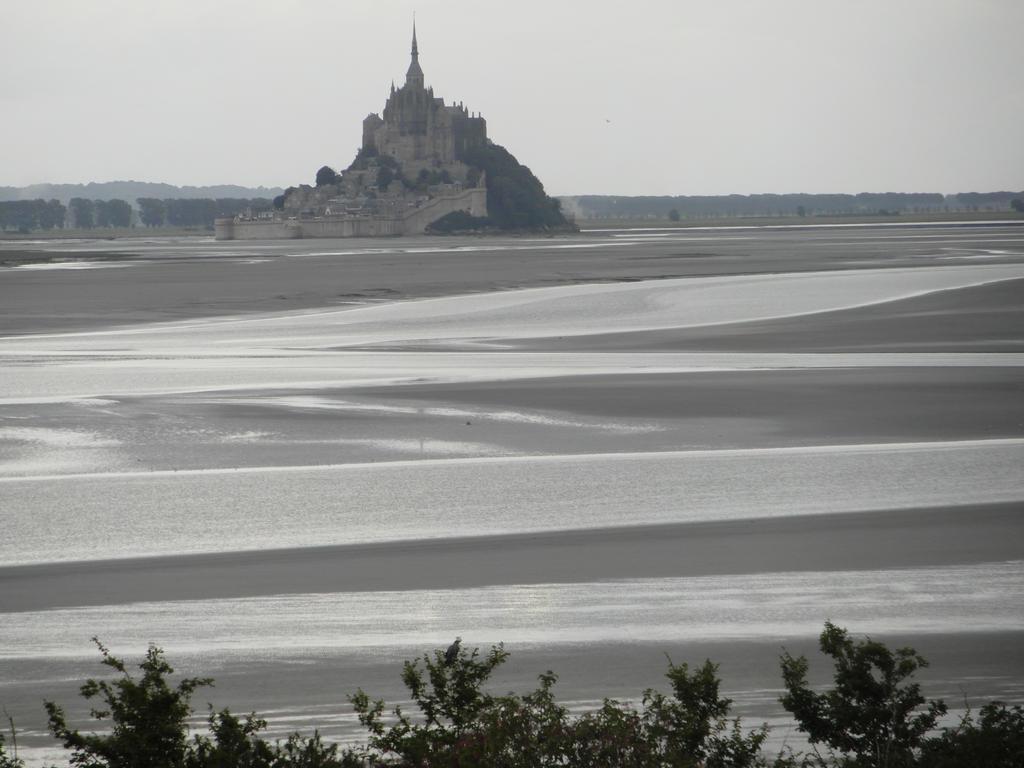 Vains Les Hirondelles De La Baieヴィラ エクステリア 写真