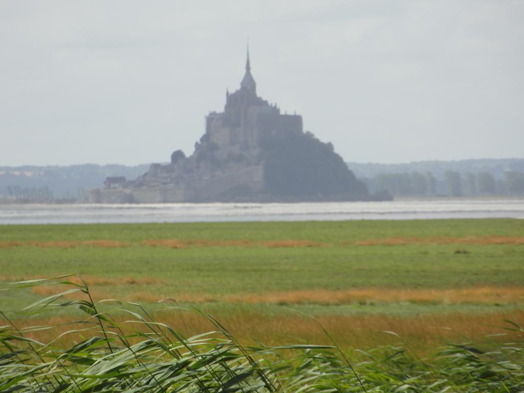 Vains Les Hirondelles De La Baieヴィラ エクステリア 写真